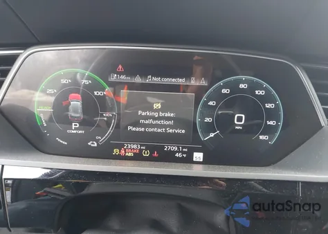 2019 Audi E-Tron Premium Plus z USA, uszkodzony, nr VIN WA1VAAGEXKB006593